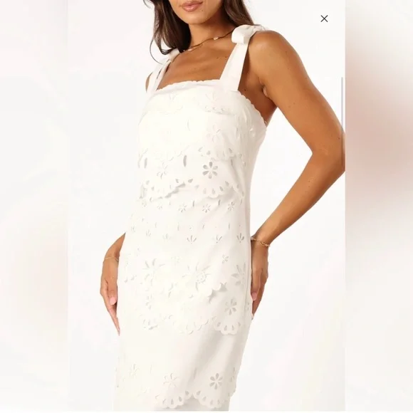 Petal and Pup Off White Eyelet Tie-Shoulder Maxi Dress Size XS - Picture 3 of 16